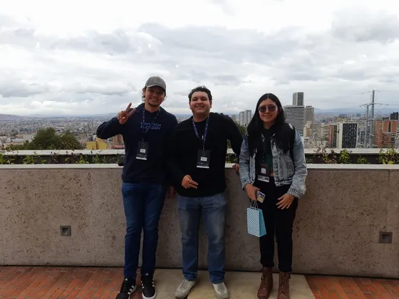 Foto con la comunidad tomada el 25 de agosto de 2024
